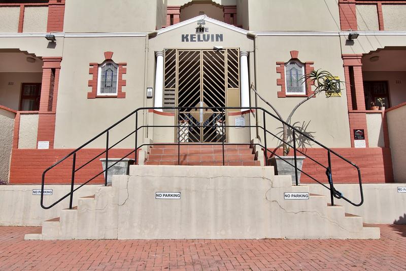 To Let 1 Bedroom Property for Rent in Green Point Western Cape